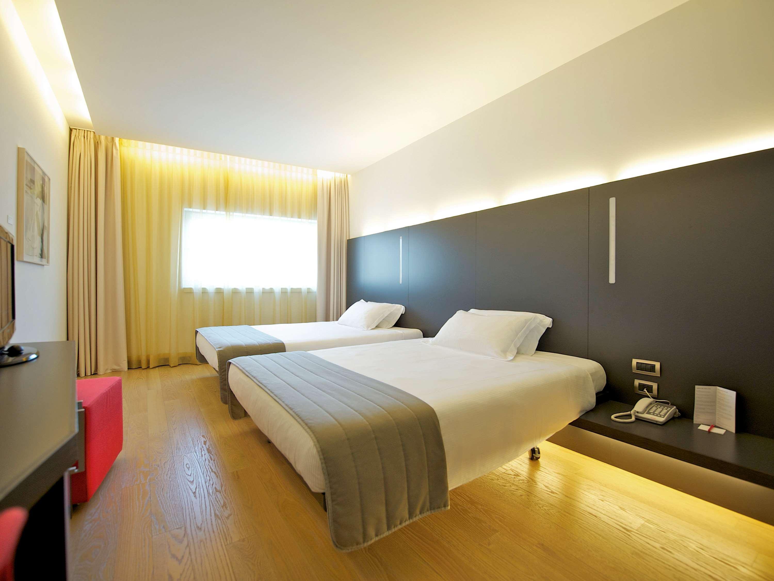 Mercure Nerocubo Rovereto Роверето Экстерьер фото